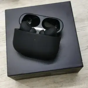 Apple Airpods Pro | Experience The Best Sound Quality And Noise Cancellation Latest Earbuds